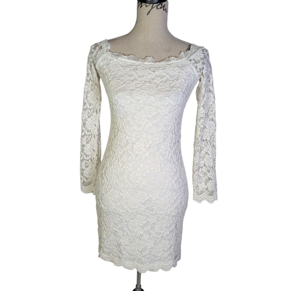 Lace 60s/70s Style White Lace Dress Size M